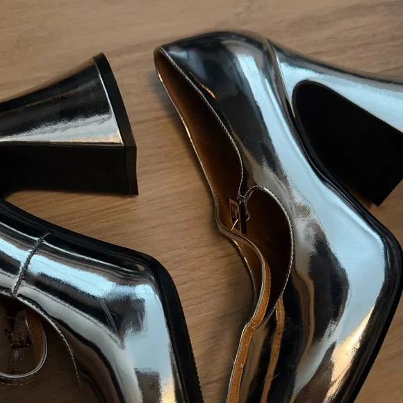 Marni - Silver Metallic Front Strap Mary